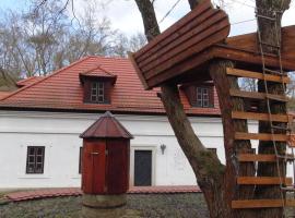 Hotel Foto: 14 Century Water Mill