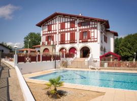 Hôtel & Résidence Vacances Bleues Orhoïtza, hotel Hendaye-ben