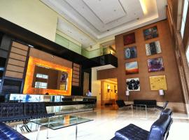 Hotel fotografie: South of Market Spacious 2BR w/ Parking 50M WiFi