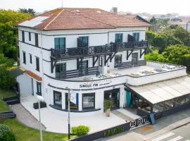 Single Fin Hotel & Lodge