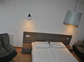 Hotel Photo: liza apartment *****