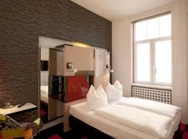 Hotel Cristall - Frankfurt City
