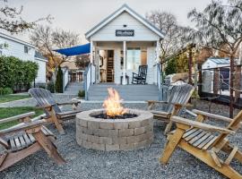 Fotos de Hotel: Flying Flags RV Resort & Campground