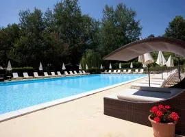 Valle Dell'Aquila Country House