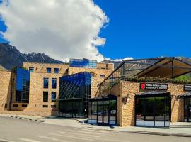 Porta Caucasia Kazbegi, ξενοδοχείο σε Kazbegi
