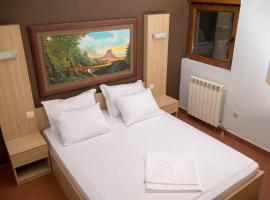 Hotel Perjanik, Hotel in Danilovgrad