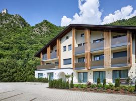 Hotel Foto: Residence Laitacherhof - Modern eingerichtete Apartments in der Nähe vom Zentrum von Klausen mit Aussenpool und Sauna