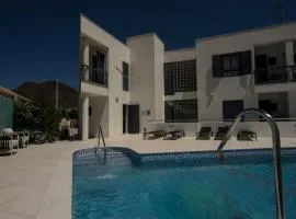 Hotel La Posada De Paco - Spa & Adults Friendly