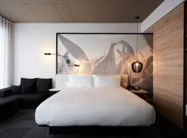 Hôtel Escad Quartier DIX30, hotell i Brossard