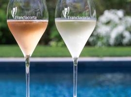 Hotel foto: WINE & LAKE IN FRANCIACORTA