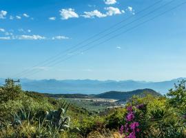 Hotel Photo: Peace and Quiet in Perachora Loutraki