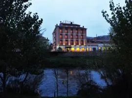 Hotel Cavour, hotel v destinaci Rieti