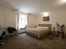 Salve комнаты и апартаменты, ξενοδοχείο στην Οδησσό