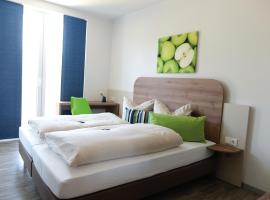 酒店照片: Hotel M24 - Alle Zimmer mit Küchenzeile