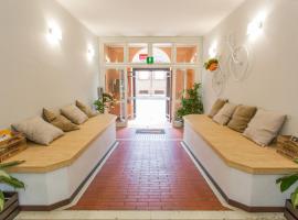 Student's Hostel Estense, ξενοδοχείο στη Φεράρα