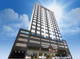 Park Regis Lotus Hotel, hotel em Manama