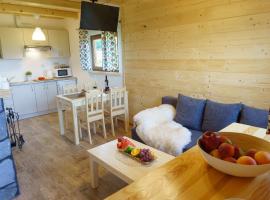 Domki u Huberta, hotel in Grywałd