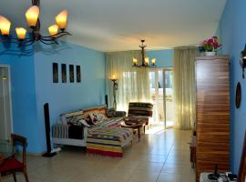 รูปภาพของโรงแรม: 50 meters to the beach 3 bedroom appartment