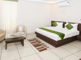 Treebo Durga Boji Grand, Gonikoppal Town, hotel in Gonikoppal