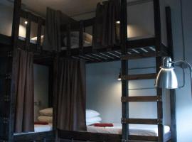 Gambaran Hotel: Riverside Hostel & Tours