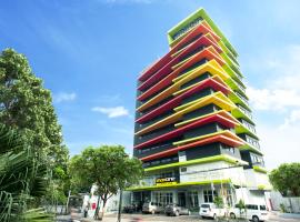 MaxOneHotels at Dharmahusada Surabaya、スラバヤのホテル
