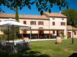 Hotel fotoğraf: Taverna dei Guelfi