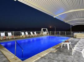 אחוזת חוף כנרת kinneret village, hotel Tiberiasban