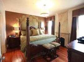 The Campbell Hotel