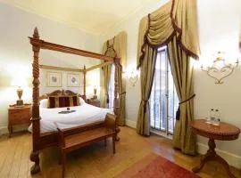 Twenty Nevern Square Hotel