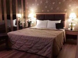 Monalisa Hotel