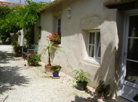 Hotel Foto: Gîte la Bughée La clef des champs