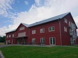 Tiraholms hotell