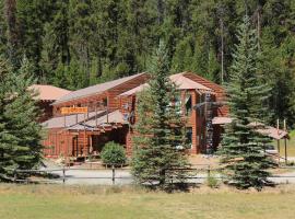 A picture of the hotel: The Lodge at Lolo Hot Springs