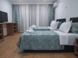 思维里巴图米酒店
