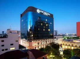 Krystal Monterrey, hotel u gradu 'Monterrey'