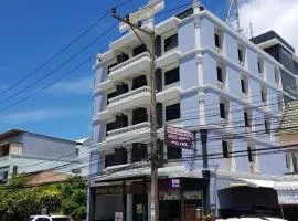 Grand Mansion Hotel