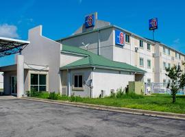 Hotel fotoğraf: Motel 6-Seymour, IN - North