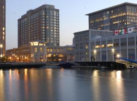 होटल की एक तस्वीर: Seaport Hotel® Boston