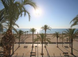 Hotel fotografie: LOTELITO Escucha y disfruta del mar en 1º Línea San Juan Playa