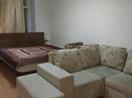 Foto do Hotel: Apartment on Uchebnyy Pereulok 2