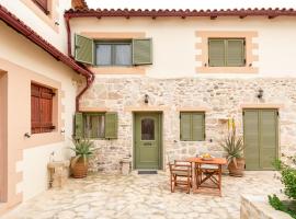 Hotel Photo: Romantic house Priotissa II