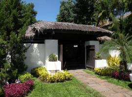 Ploy Resort, hôtel à Kanchanaburi