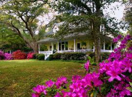 Hotel Photo: Magnolia Springs Bed and Breakfast