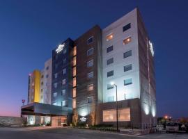 Microtel Inn & Suites by Wyndham San Luis Potosi, hotel in San Luis Potosí