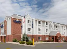 Microtel by Wyndham South Bend Notre Dame University, hotel in South Bend