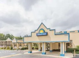 Days Inn by Wyndham Camp Springs Andrews AFB, hotel in Camp Springs