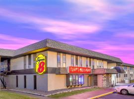 A picture of the hotel: Super 8 by Wyndham Windsor/Madison North
