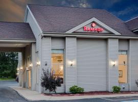 Ramada by Wyndham Cleveland Airport West, hotel em Fairview Park