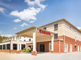 Ramada by Wyndham Alpharetta Atlanta North, viešbutis mieste Alfareta