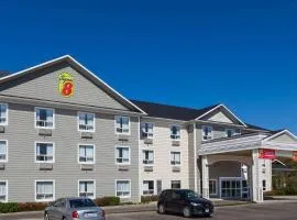 Super 8 by Wyndham Midland